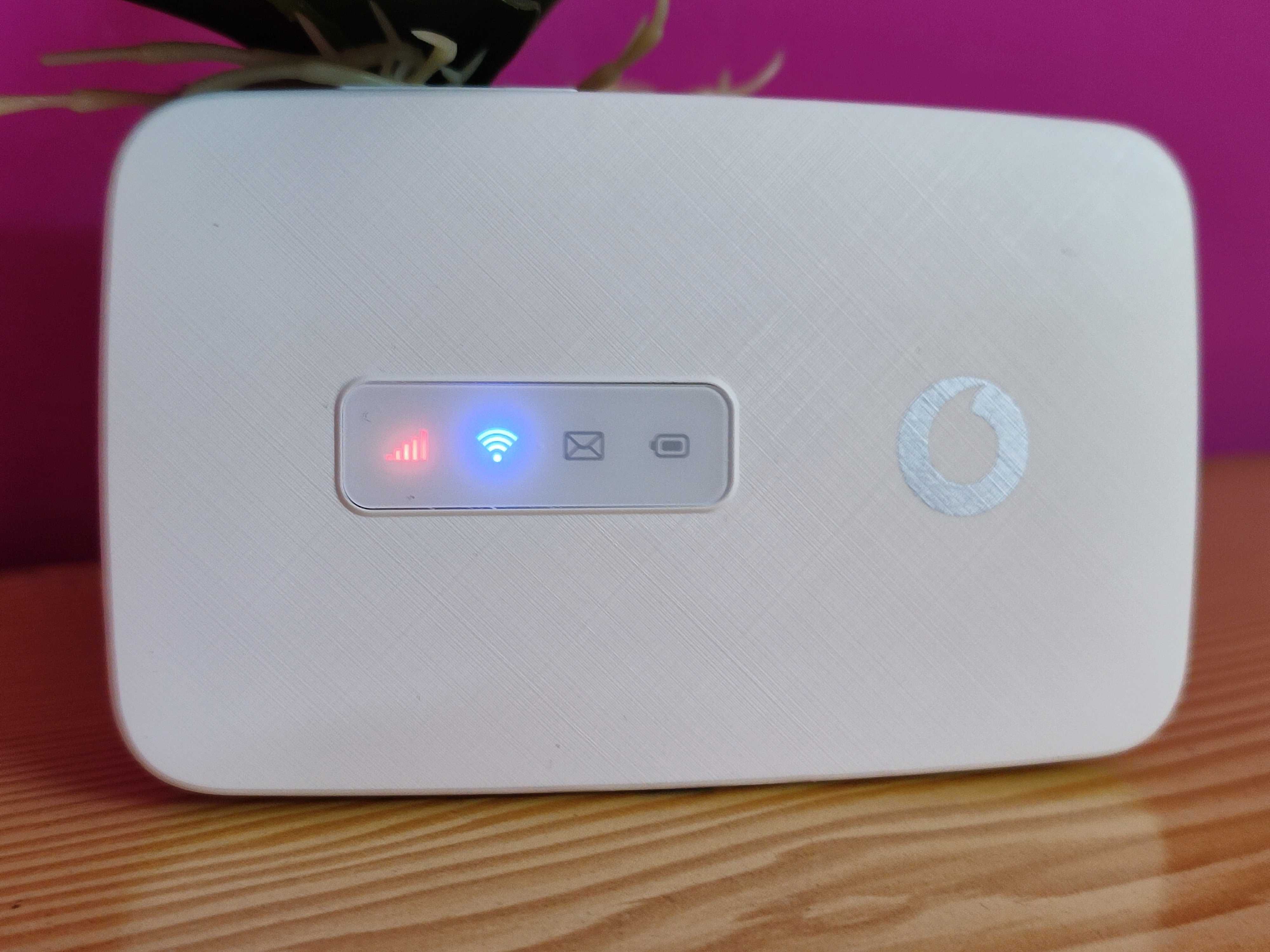 TCL 4G Router Hotspot