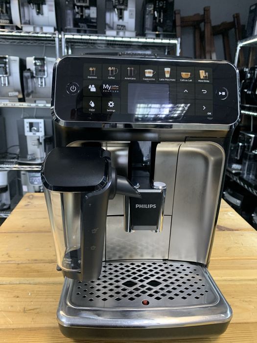Кавомашина Philips 5400