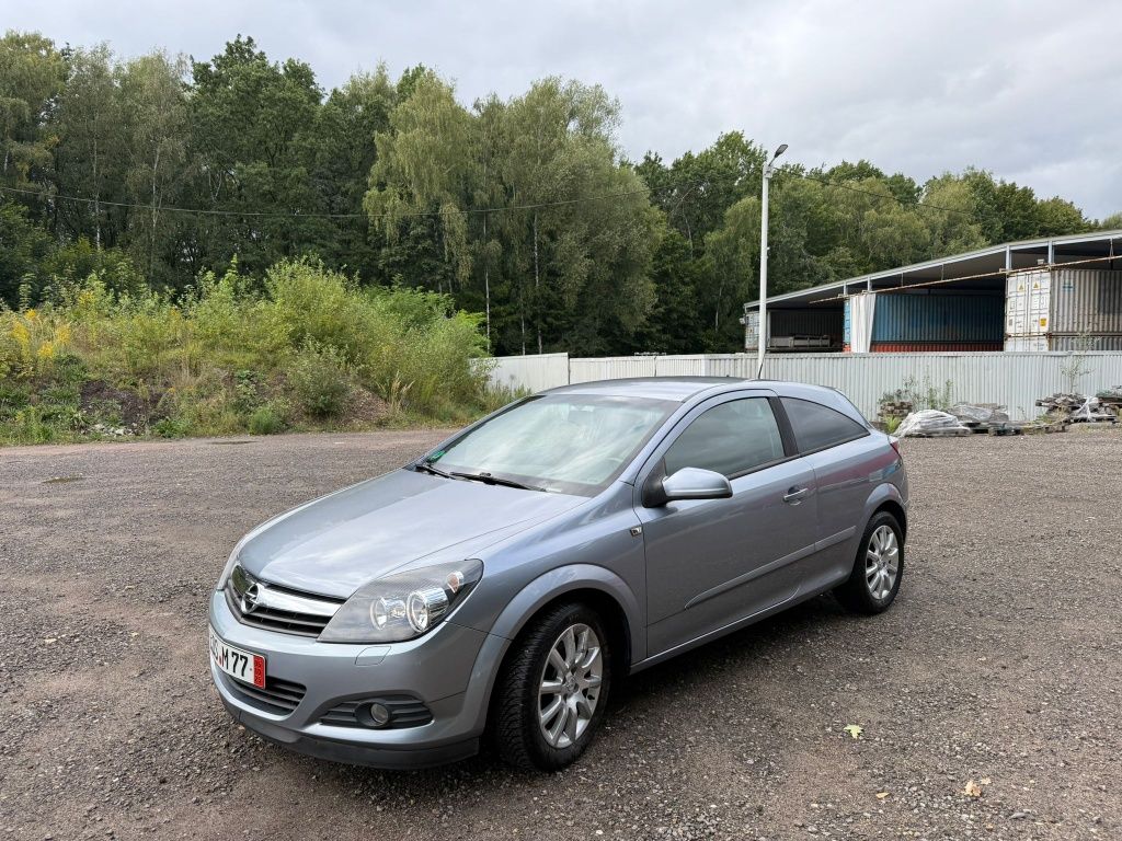 Opel Astra GTC 1.6 okazja klima