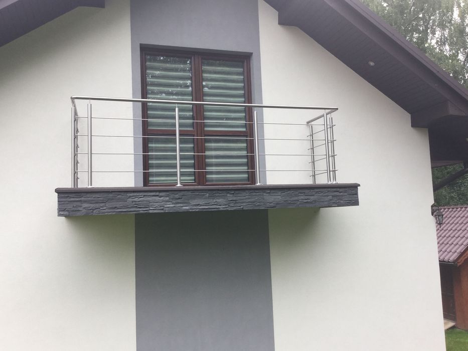 Balustrady barierki nierdzewne podjazdy dla osób niepełnosprawnych
