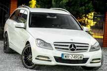 Mercedes-Benz Klasa C 3,0 CDI Xenon Nawigacja Harman Kardon Tempomat Podgrzewane Fotele