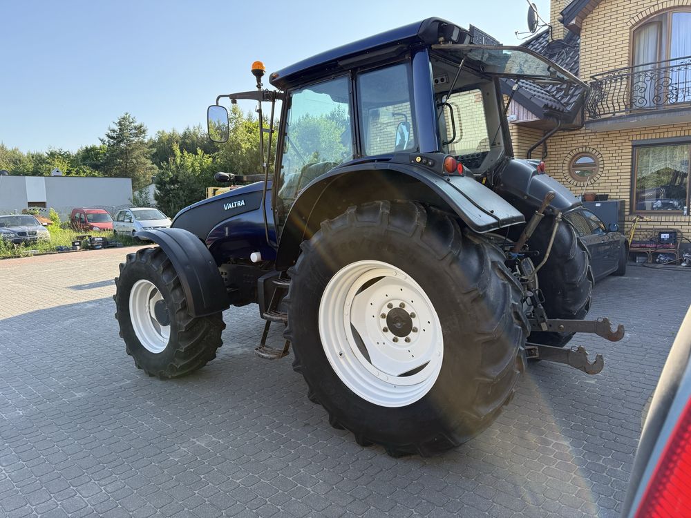 Valtra T 151 e , moc 167 koni , stan bdb