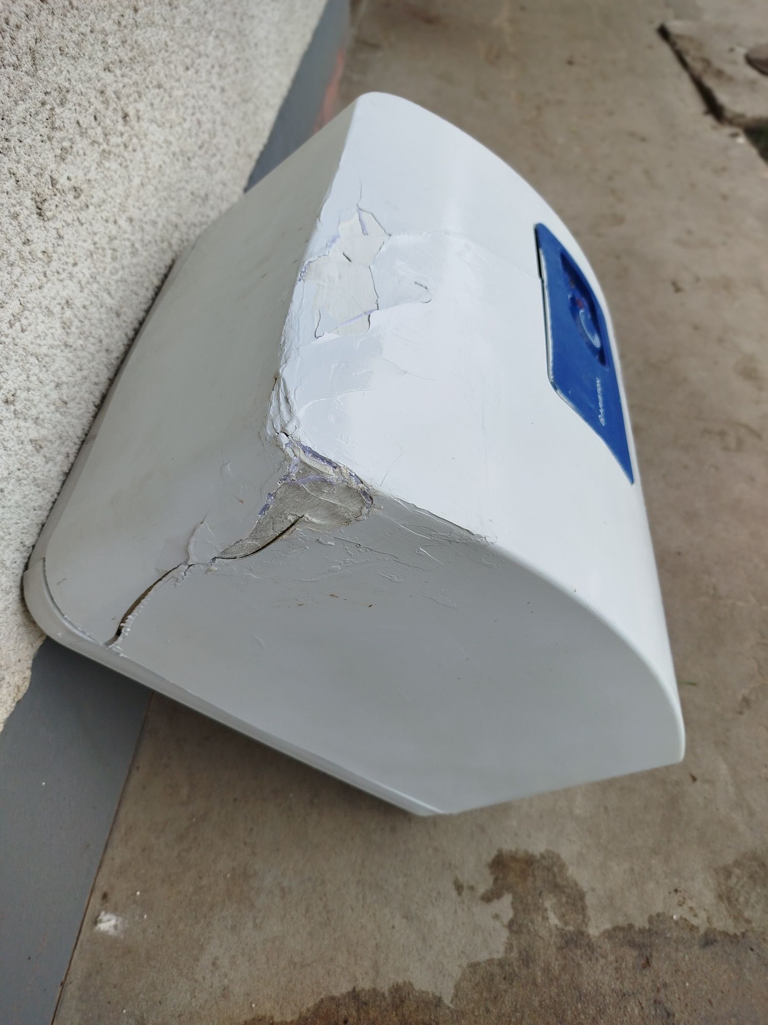 Бойлер Ariston 30l