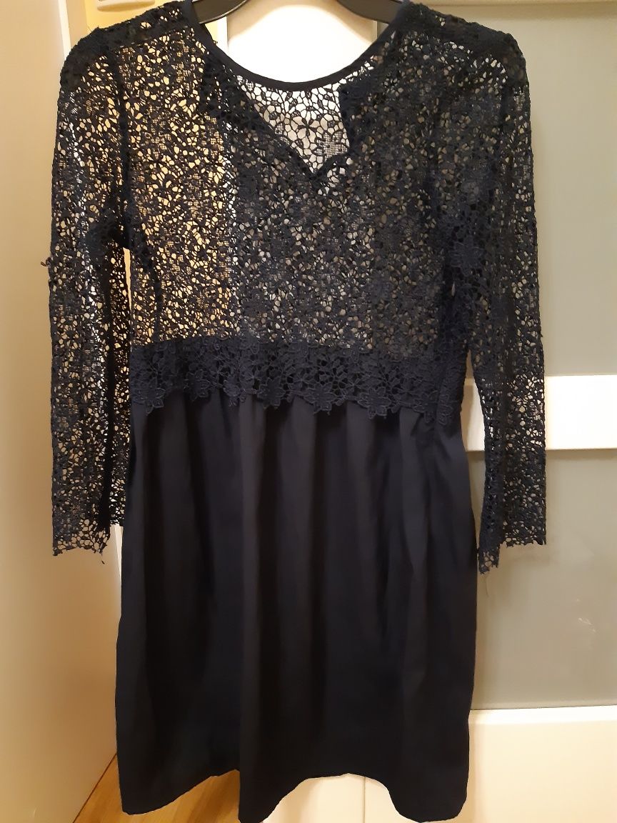 Grabatowa sukienka Zara XS koronkowa elegancka midi idealny Stan