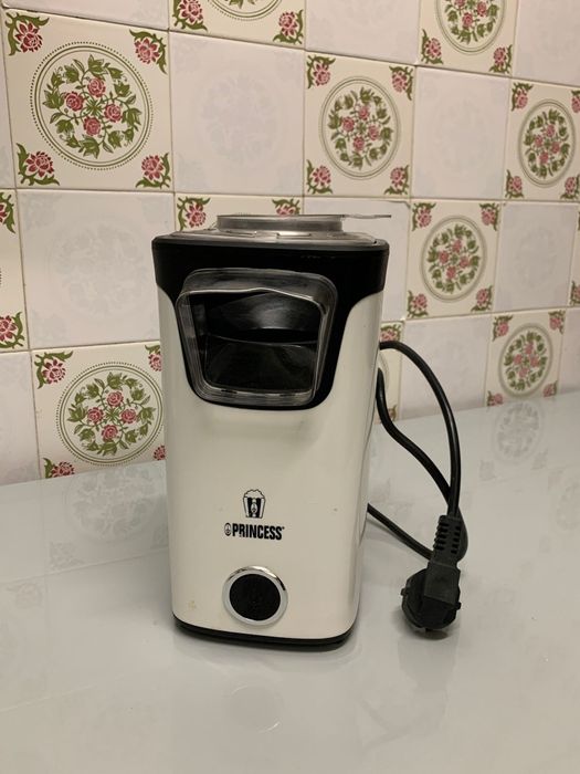 Máquina de fazer pipocas sem óleo