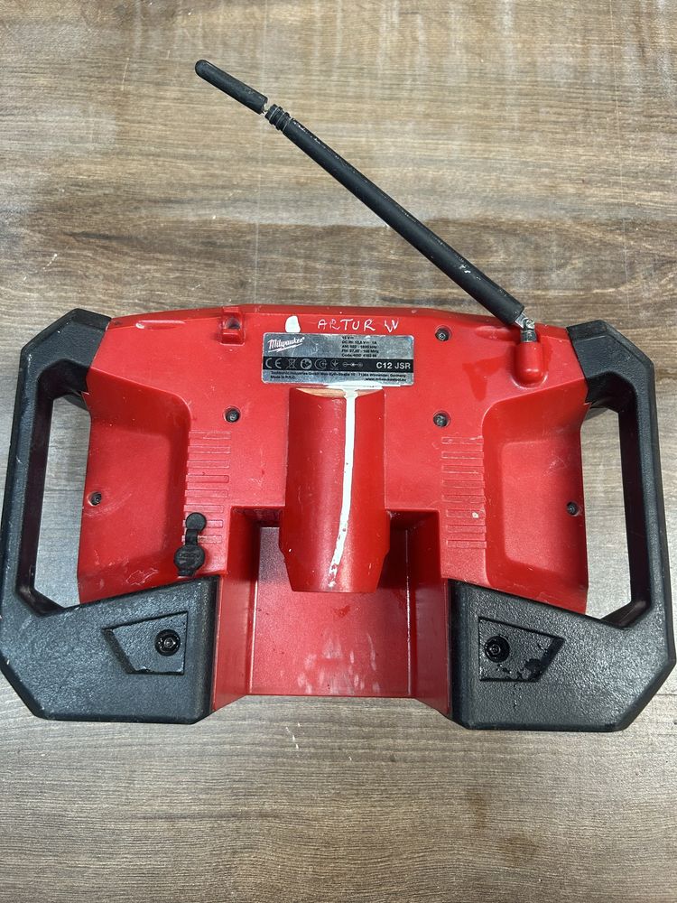 Radio, ładowarka, bateria Milwaukee C12 JSR