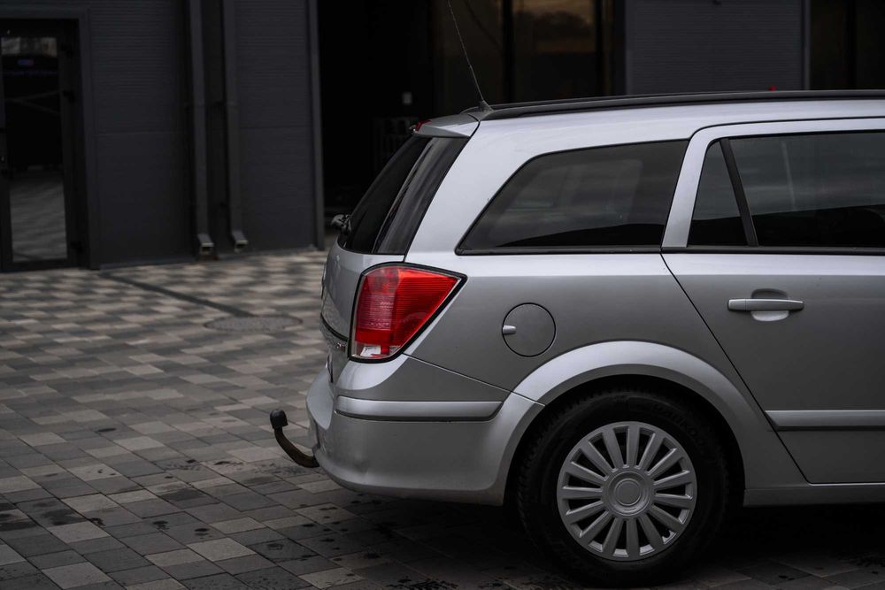 Opel Astra H 1.7 DTH - Власник. Пригнав в 2019 році.