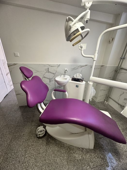 Unit stomatologiczny Chirana Dental w pelni sprawny