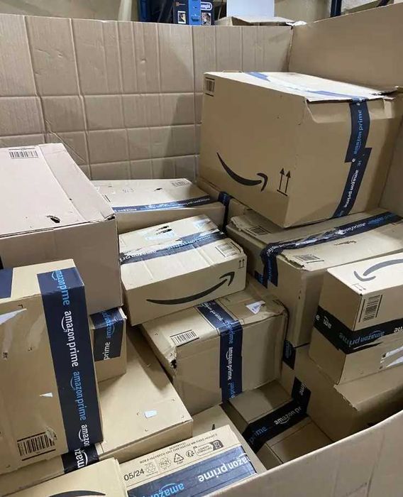 Paczka niespodzianka mystery box zwrot amazon nieodebrane przesyłki