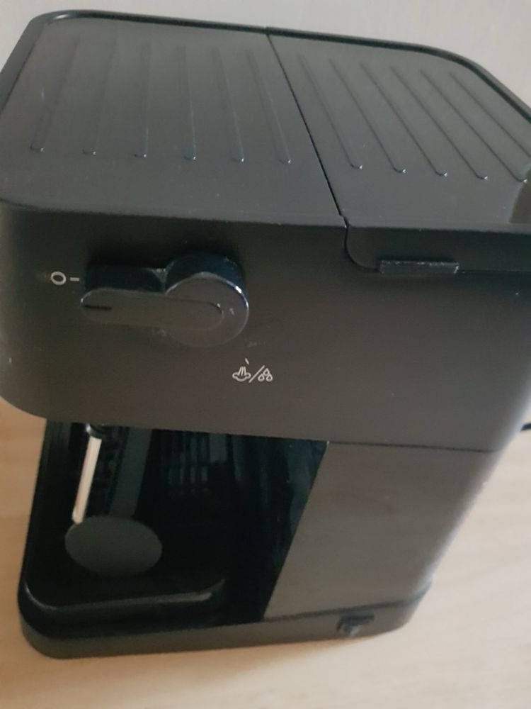 Ekspres do kawy Delonghi
