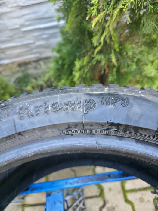 2szt zima 235/45-18 98V Kleber Krisalp HP3 7.5mm