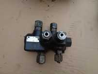 Zawór hamulcowy hydrauliczny przyczepy Case 5130