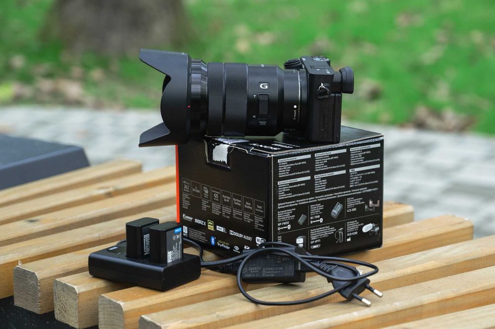 Фотокамера Sony A6400 + об’єктив Sony G 18–105mm f/4 OSS