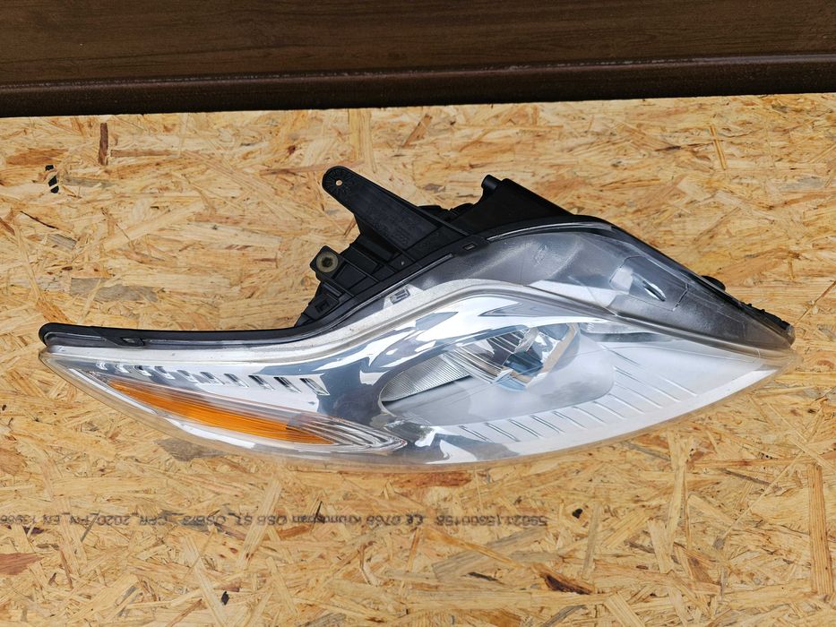 Lampa przednia prawa Ford Mondeo Mk4 lift xenon prawy przód ksenon EU