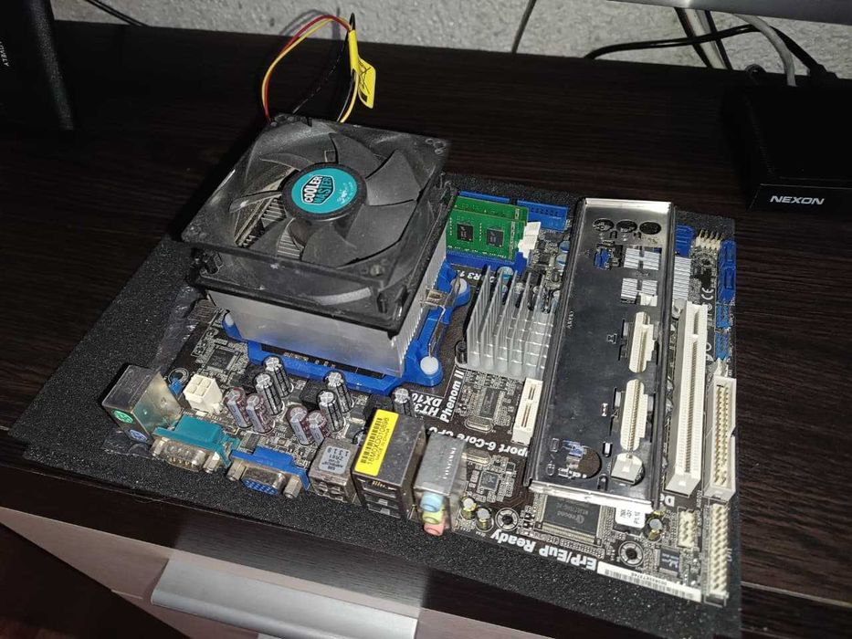 Материнська плата AsRock + AM3 Athlon II 630 DDR3 8Gb