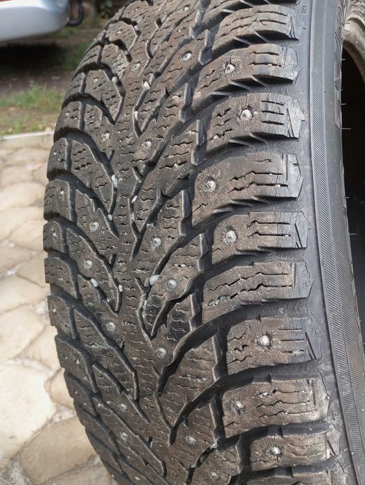 Nokian Hakkapeliita 9 225/55R17 шип