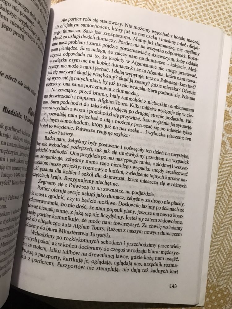 Zdławiony krzyk - Ana Tortajada - lit. faktu