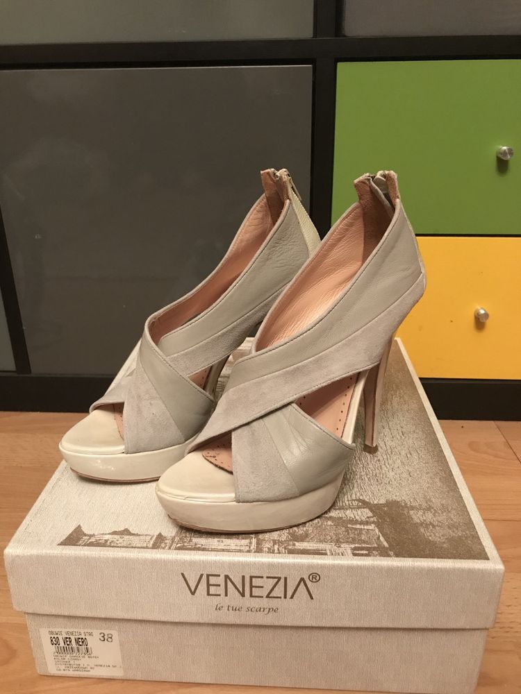 Buty Venezia rozmiar 39