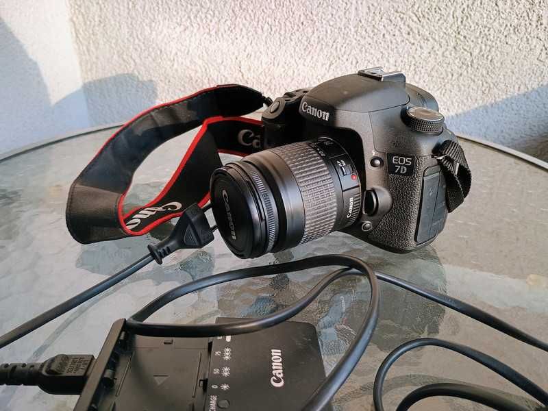 Lustrzanka Canon 7D
