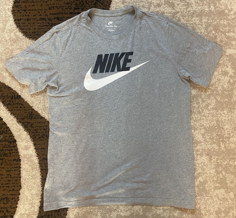 Футболка Nike M Nsw Tee