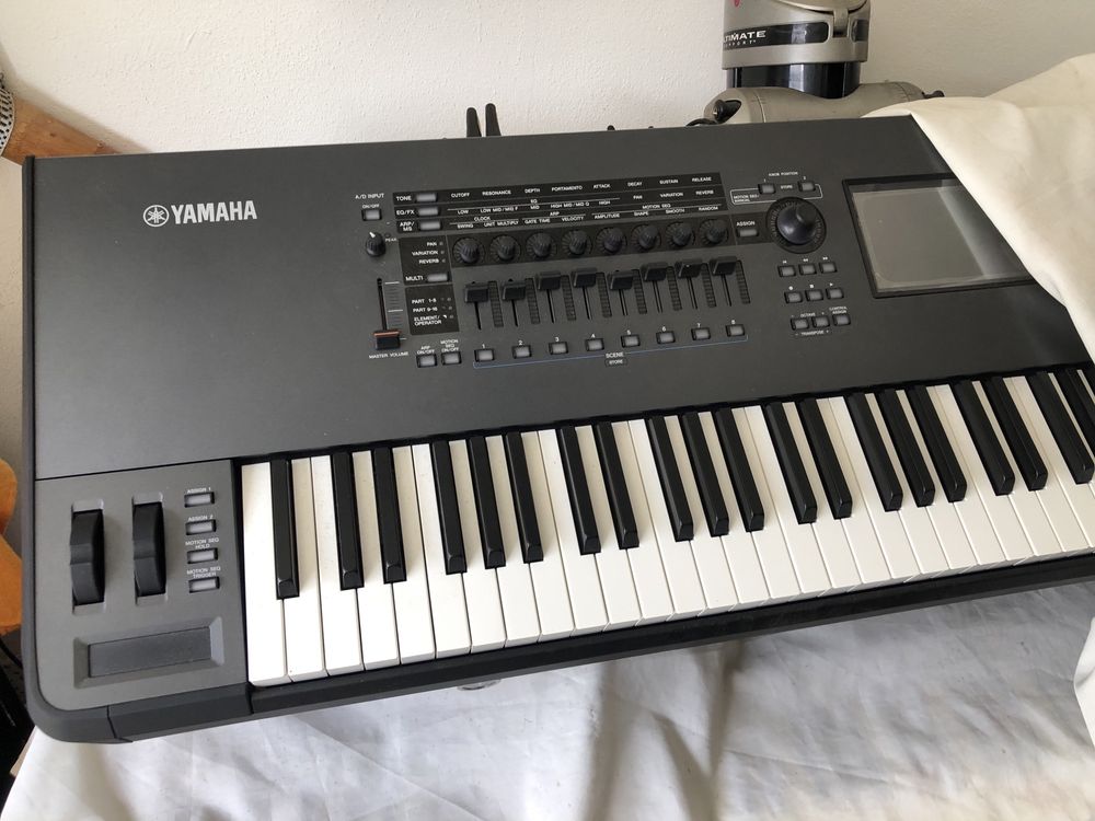 Yamaha montage 8 teclado