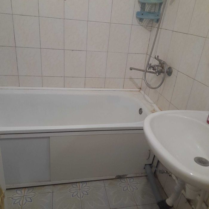 Аренда Кв 2р 65м Бальзака 51/34  1/10к  4- 6 мес хор/жилое 10000грв