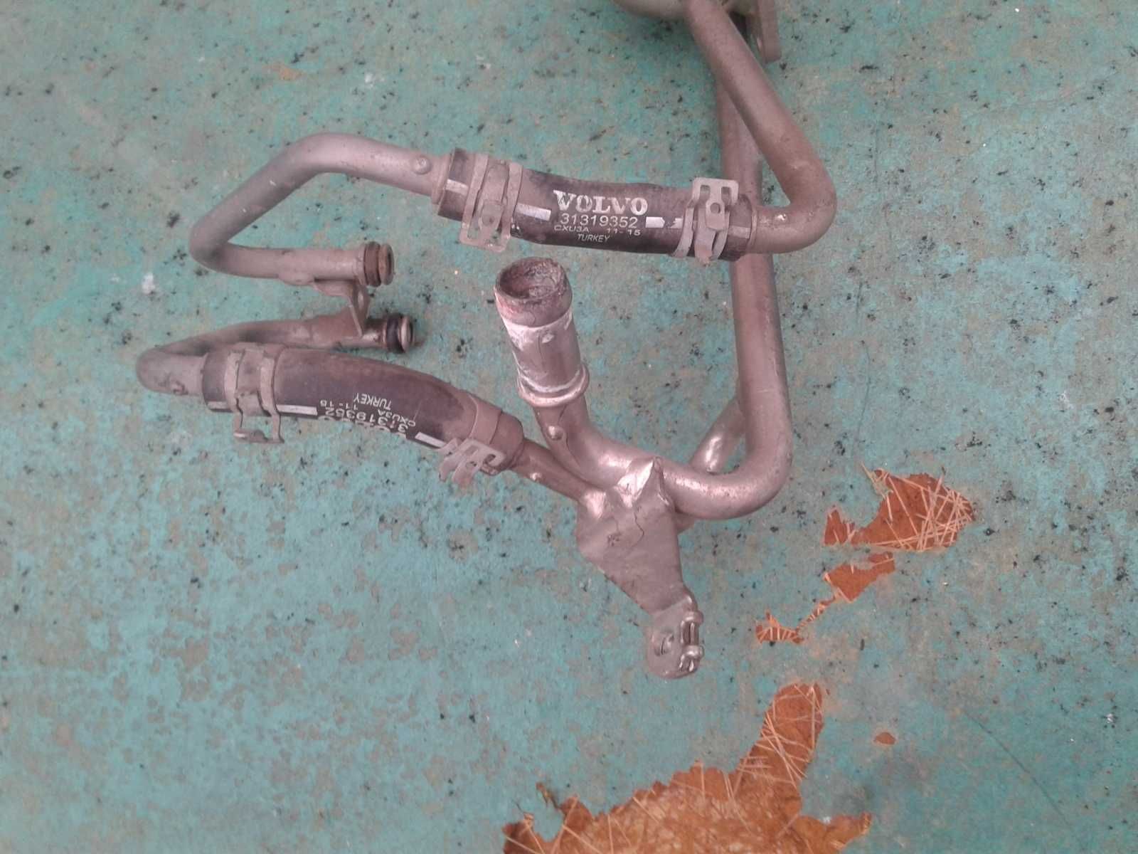Wąż Rura Przewody 2.0 Turbo T3 B42 Volvo V50 S60 XC40 XC60 Xc90