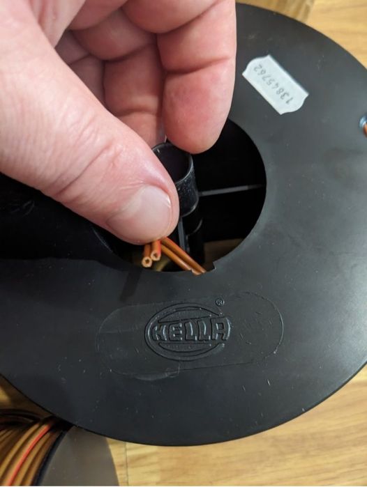 Проводка нова оригінал Hella 2-0.75 / 1-1.5 Italy