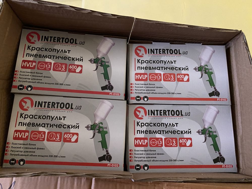 Краскопульт пневматический HVLP, форсунка 1.3мм Збар INTERTOOL PT-0102
