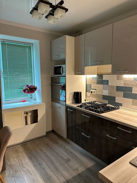 Сдам 1 квартиру  Черноморск