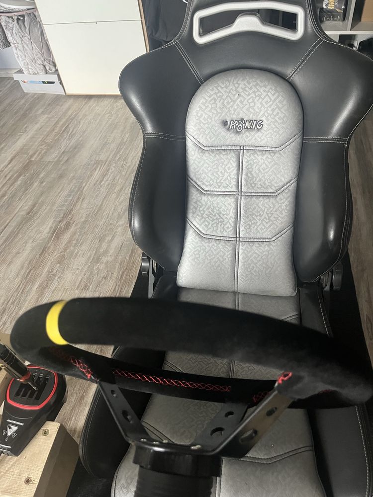Sim rig diy thrustmuster t300 alcantara edition