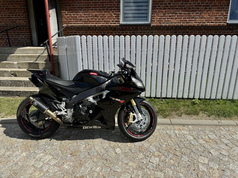 Aprilia RSV4 1000 R APRC ABS - Doinwestowana