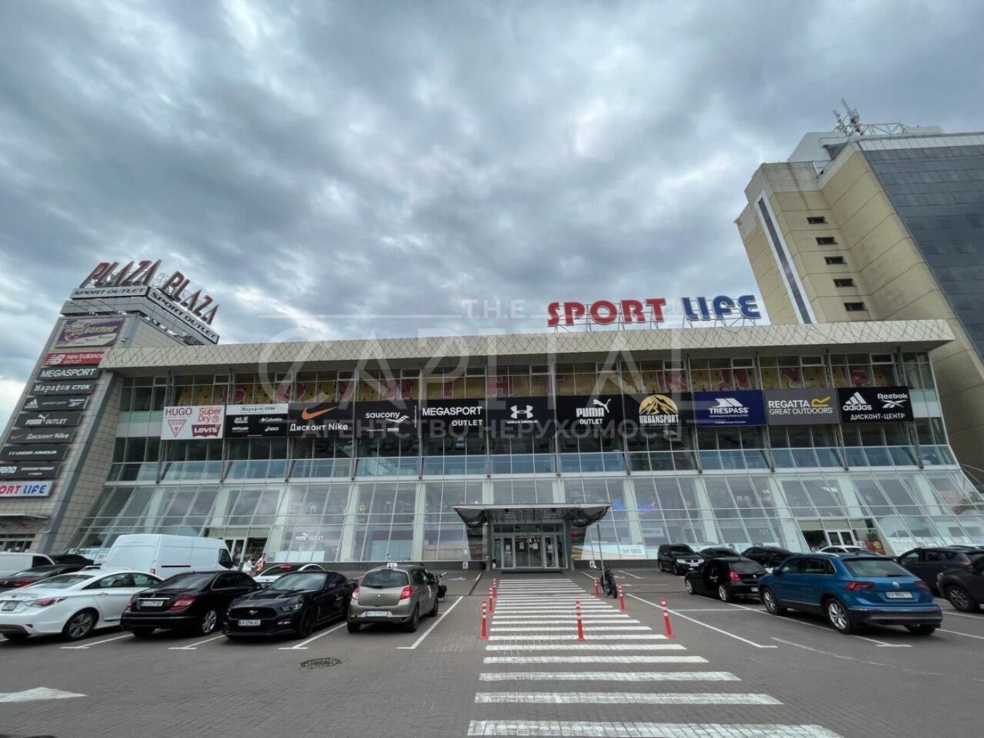 Продаж будівля цілком ТРК "PLAZA SPORT OUTLET"  Оболонський районКиїв