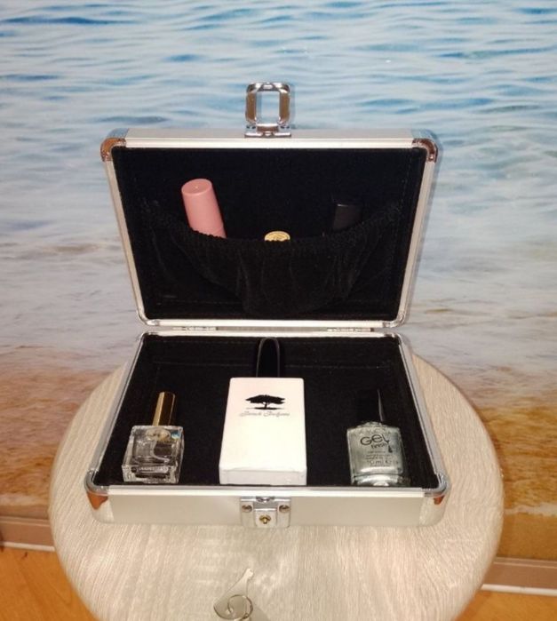 Кейс алюмінієвий для цукерок і шоколаду в подарунок