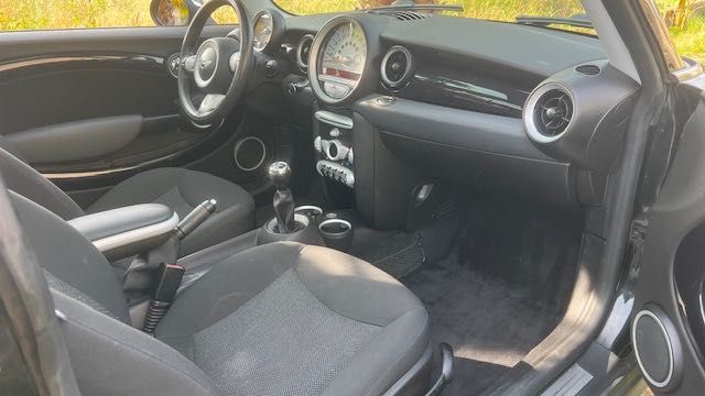 mini 1.4 95cv  2009 livro revisões