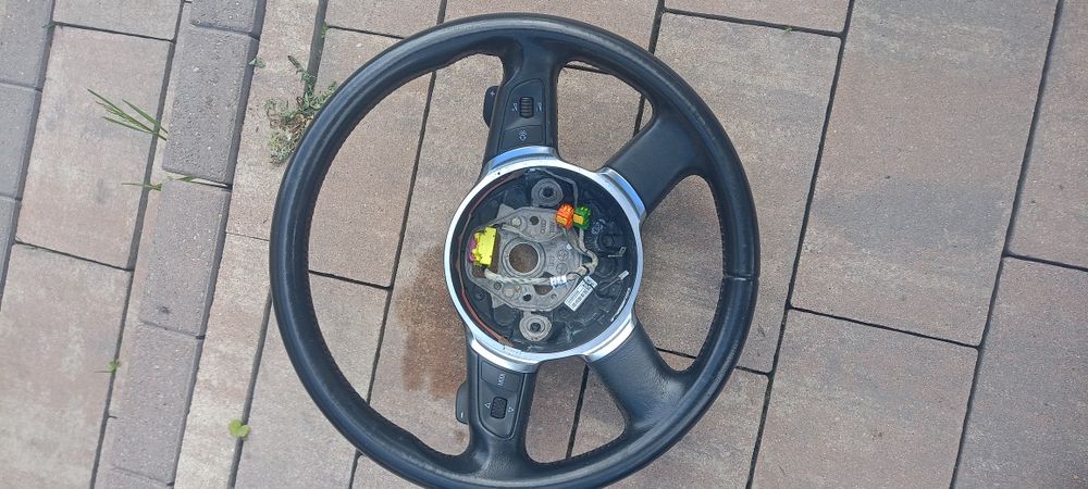 Kierownica skórzana audi A8 D3 4e0419.091bd