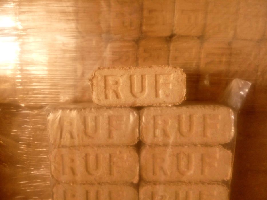 Brykiet drzewny bukowy RUF pellet olczyk Markuszów