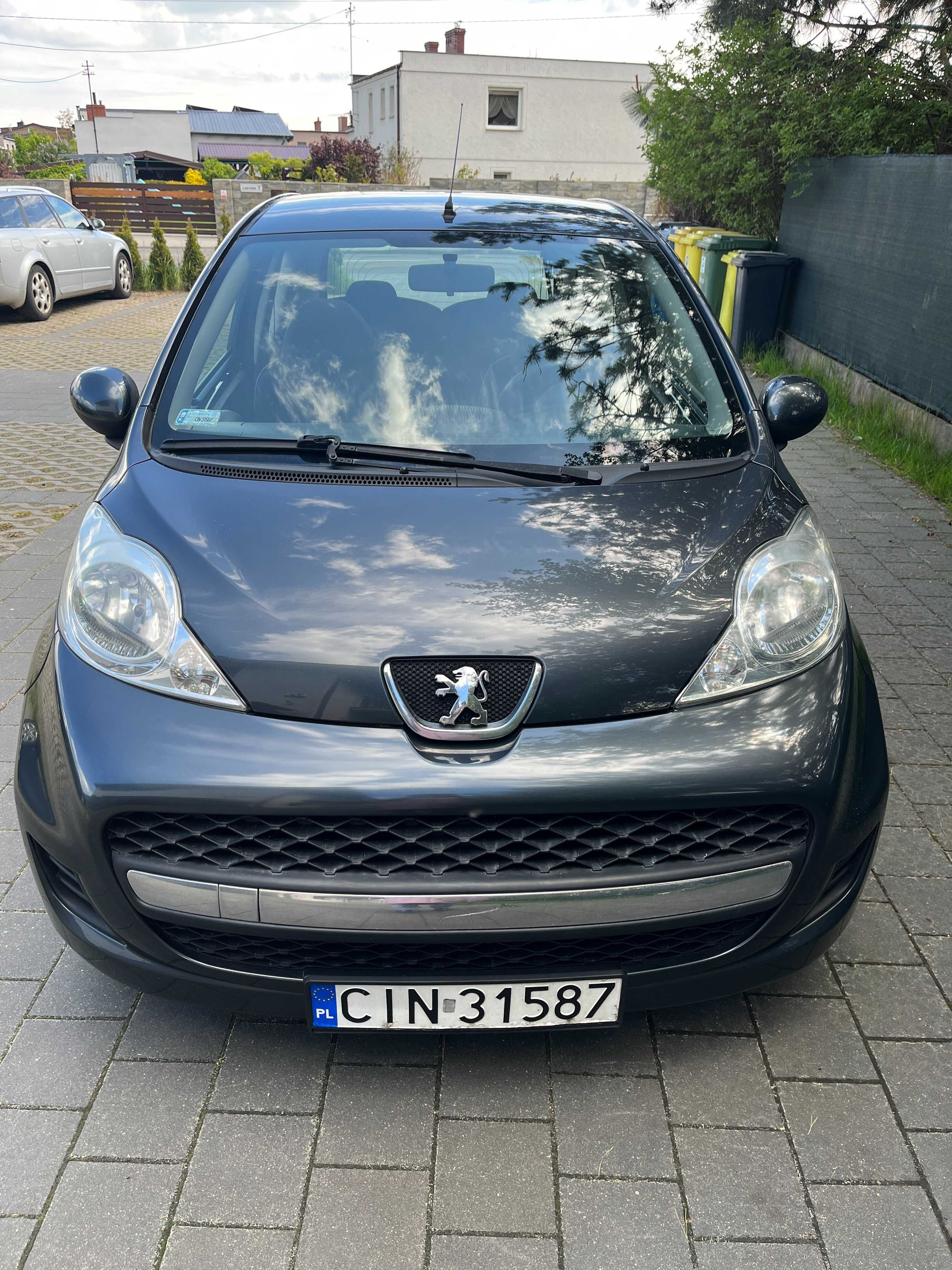 Peugeot 107 – 1.0 VTi 68KM – 2010 – Bezwypadkowy – 2 komplety kół