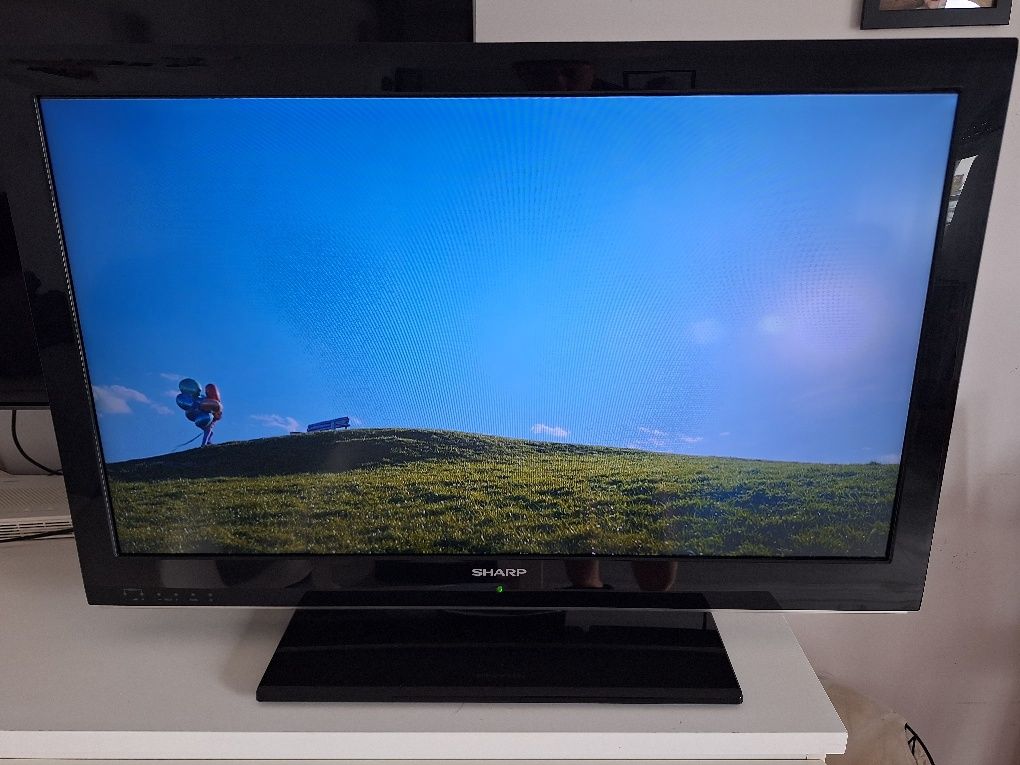 Telewizor Sharp LC-32LE340E