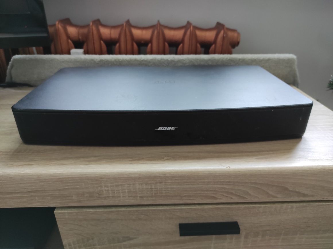 2x Bose Solo soundbar