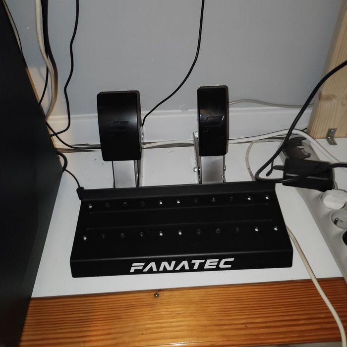 Fanatec GT3 McLaren+Baza Club Sport v2.5 Tanio fajny zestaw