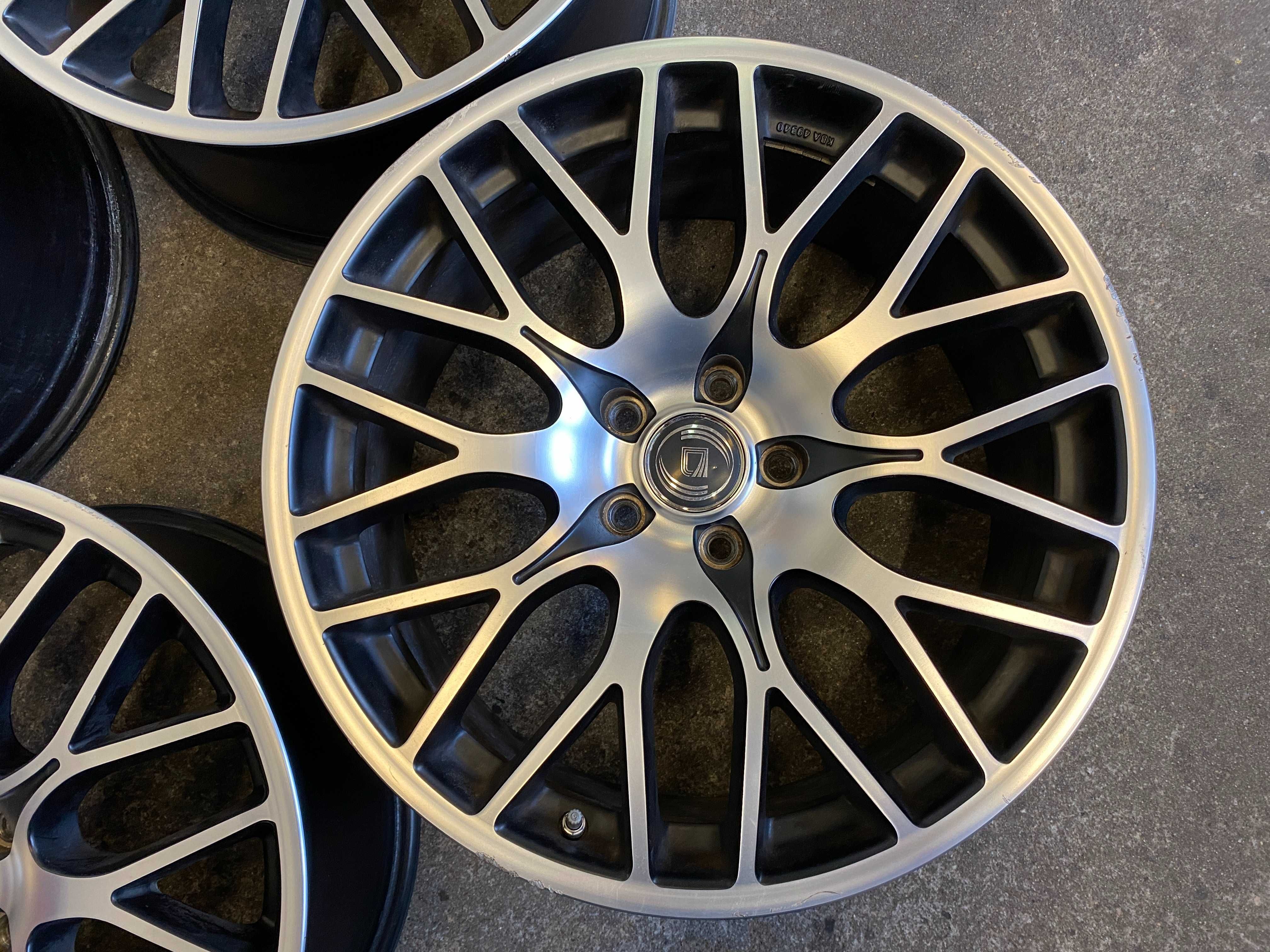 felgi 19 BMW G20 G21 G22 G23 G30 G31 8,5x19 ET30 i ET42 + czujniki ciś