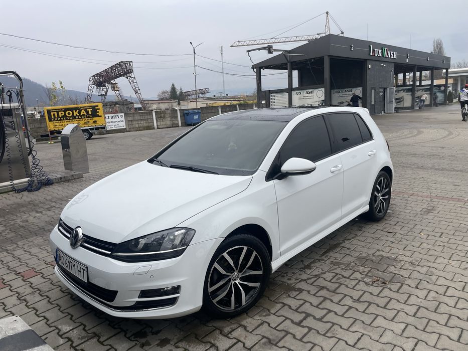 Volkswagen Golf 2014 VII покоління