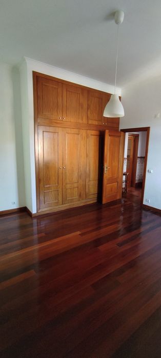 Apartamento T2 140M2 com terraço e ar-condicionado