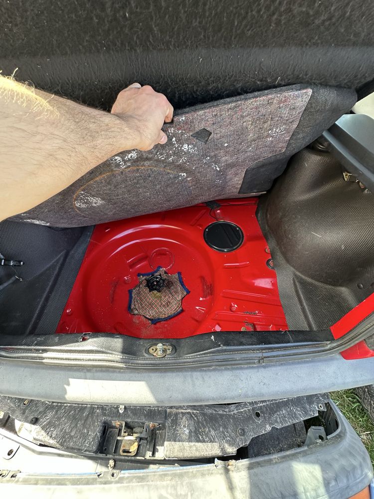 Golf 3 1.9 TDI na częsci. dobra blacha