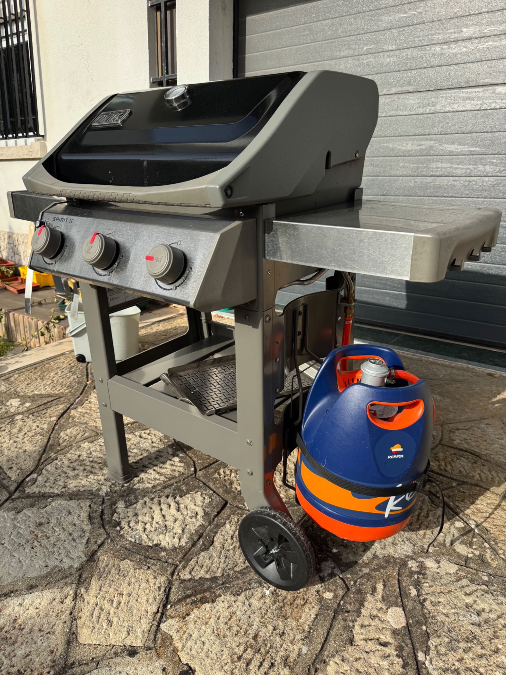 Grelhador a Gás Weber Spirit II E-310 GBS + Acessórios + Botija
