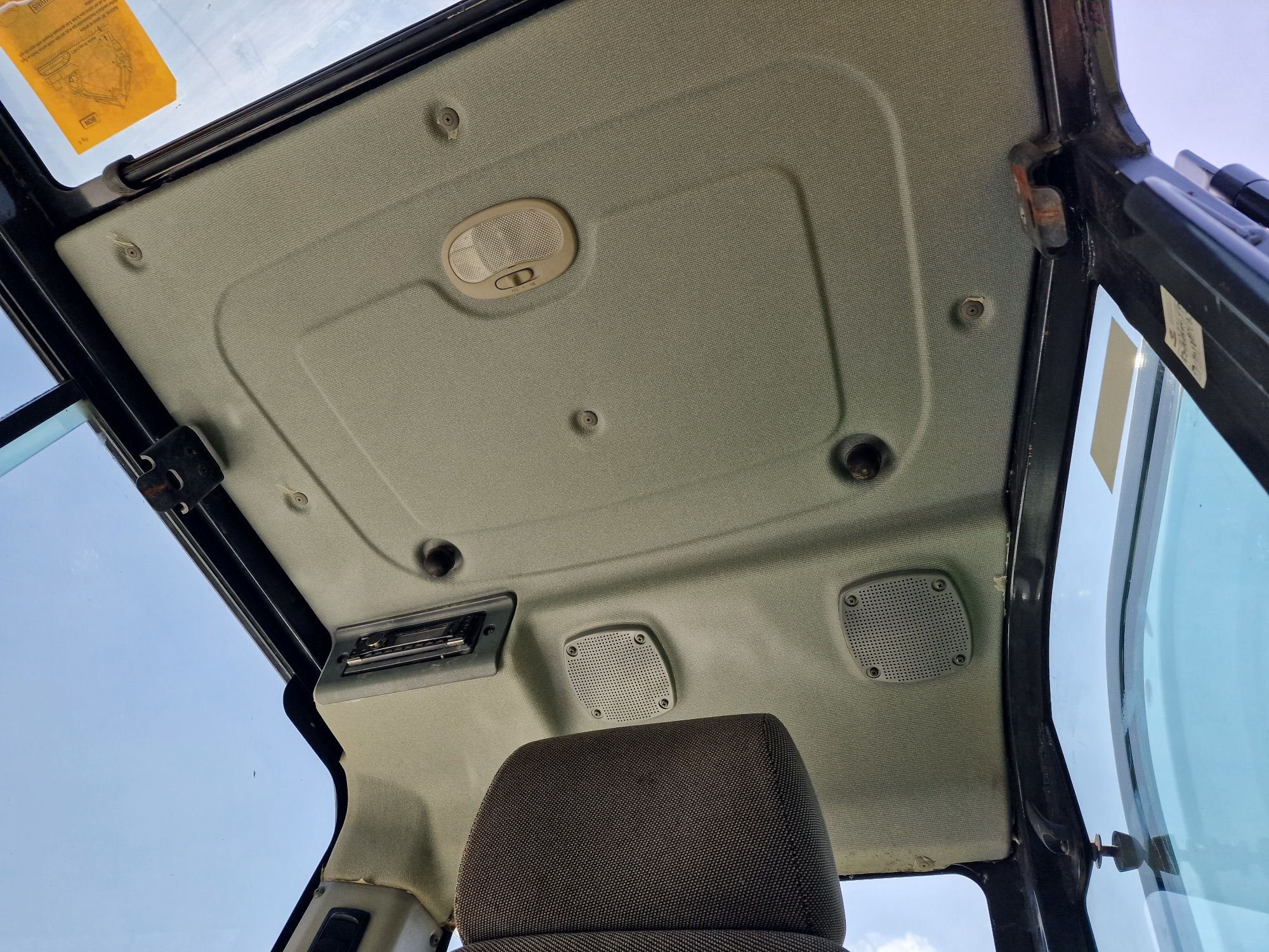 Mini escavadora bobcat 8 tn