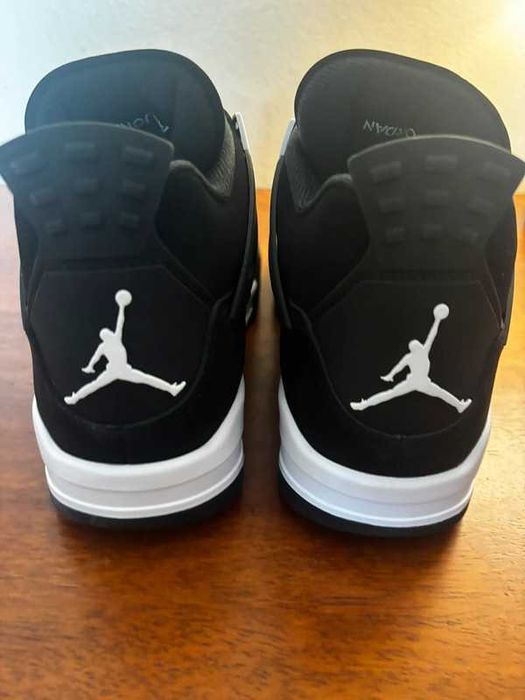 Buty meskie Mokasyny Jordan_4_Retro_White_Thunder R.39