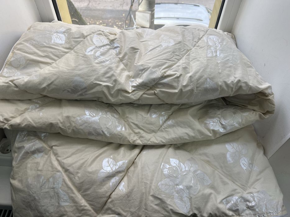 Ковдра пухова 140/205