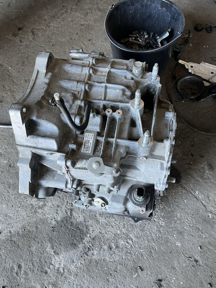 Прода АКПП иазда сх30 AWD